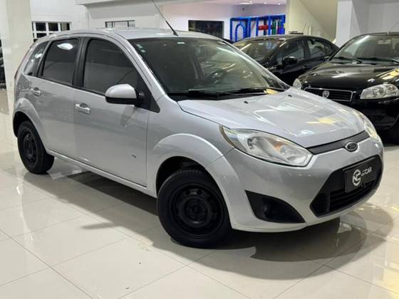 FORD FIESTA 1.0 ROCAM S PLUS 8V FLEX 4P MANUAL